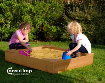 Caixa de Areia para Crianças Brincarem